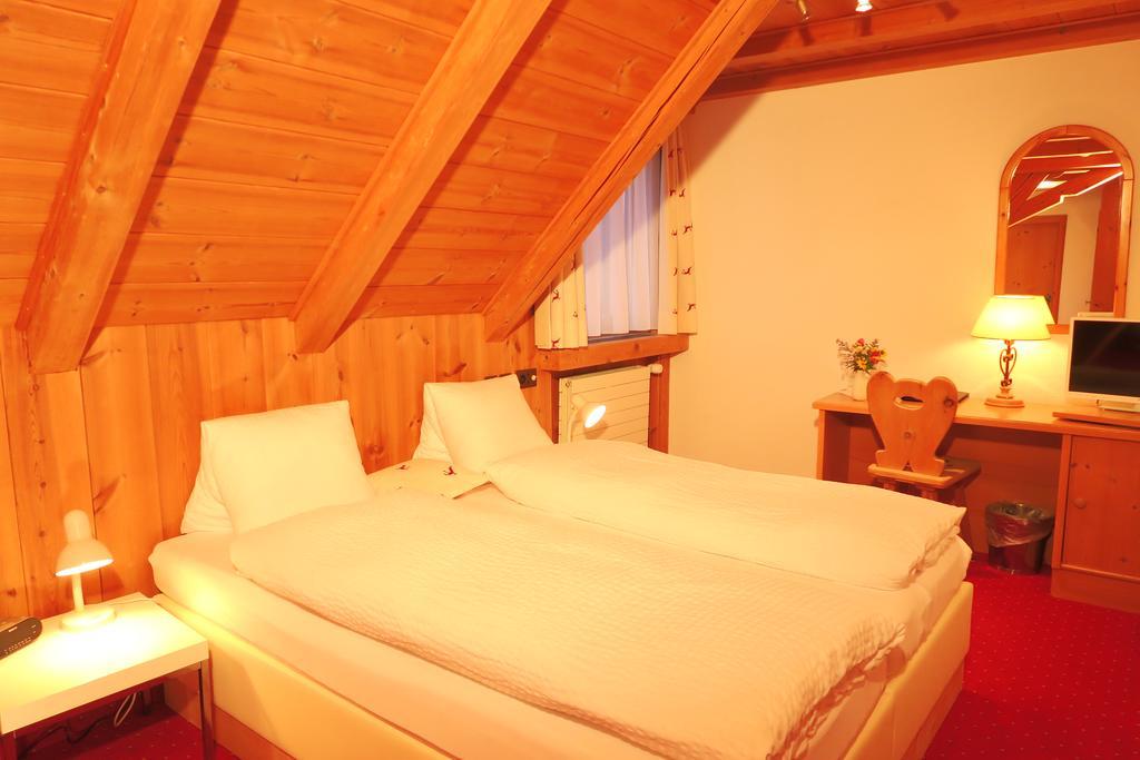 Hotel Restaurant Gabriel Scuol Eksteriør bilde